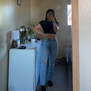 Mom Jeans - Ultra High Waisted